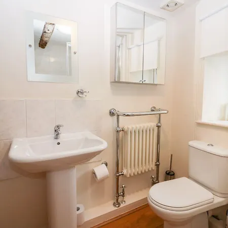 Holiday home 2 Bens Row *